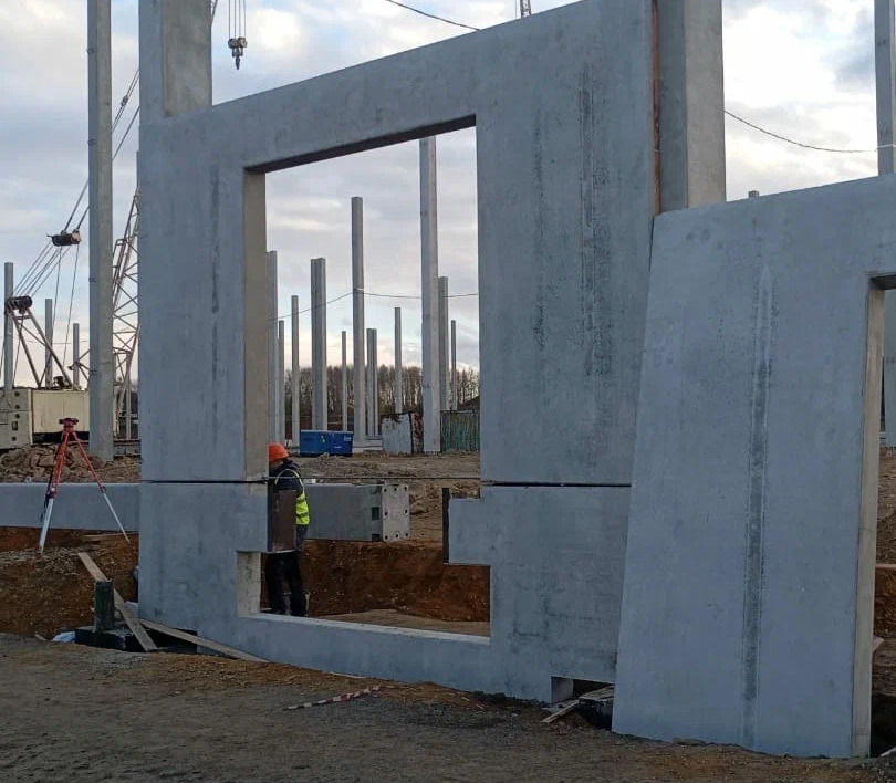 Трехслойные цокольные панели на заказ